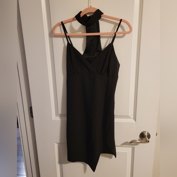 Dance & Marvel Black dress with choker collar - Picture 1 of 5
